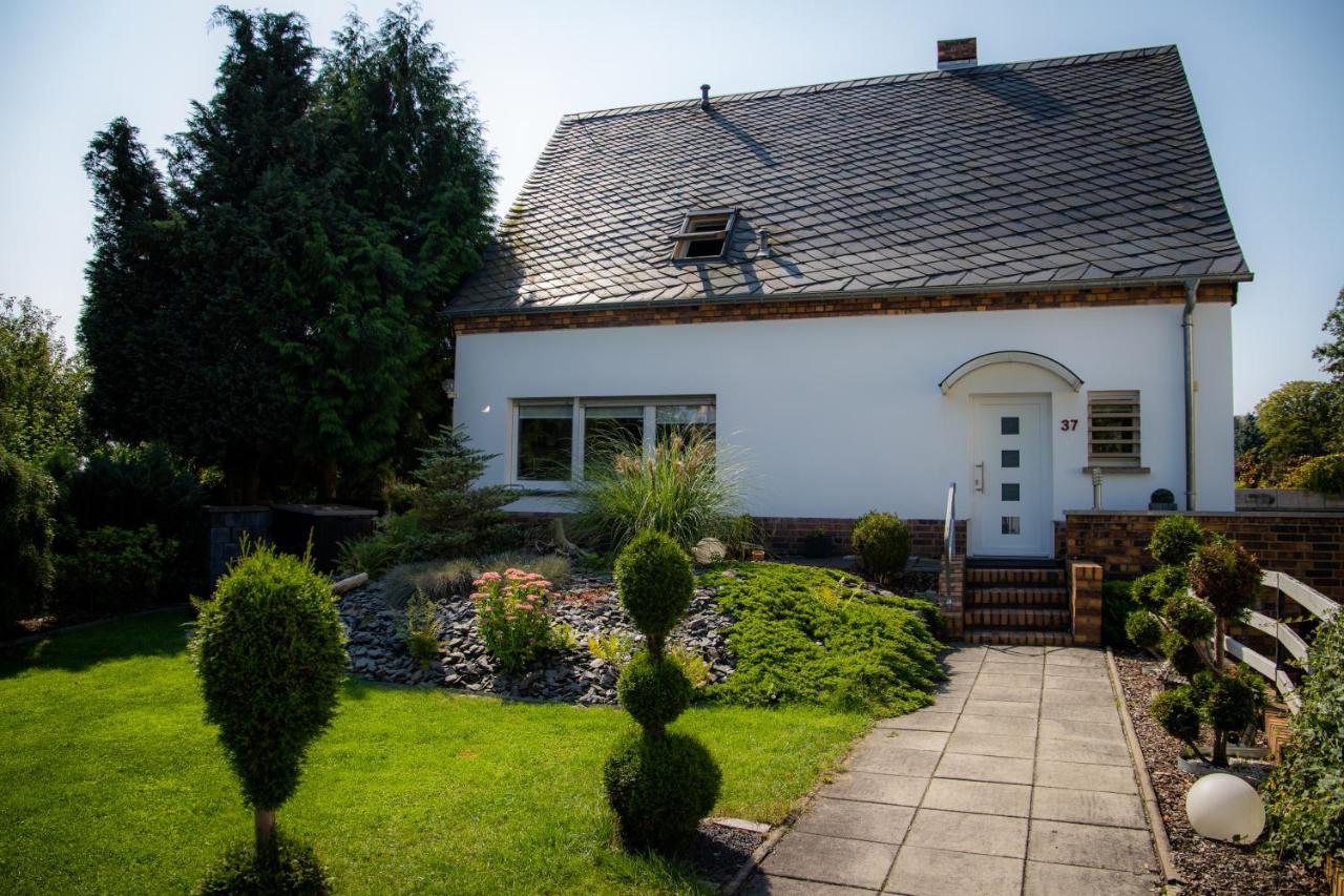 Unterschlupf Radeberg Mit Garten & Whirlpool Esterno foto